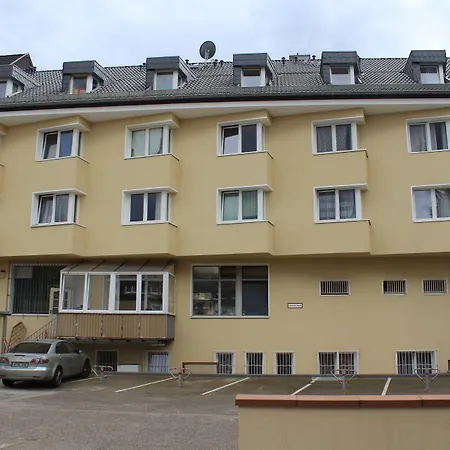 Lipp Kolín nad Rýnem