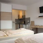 Lipp Apartahotel