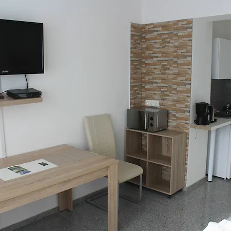 Lipp Hotel apartamentowy